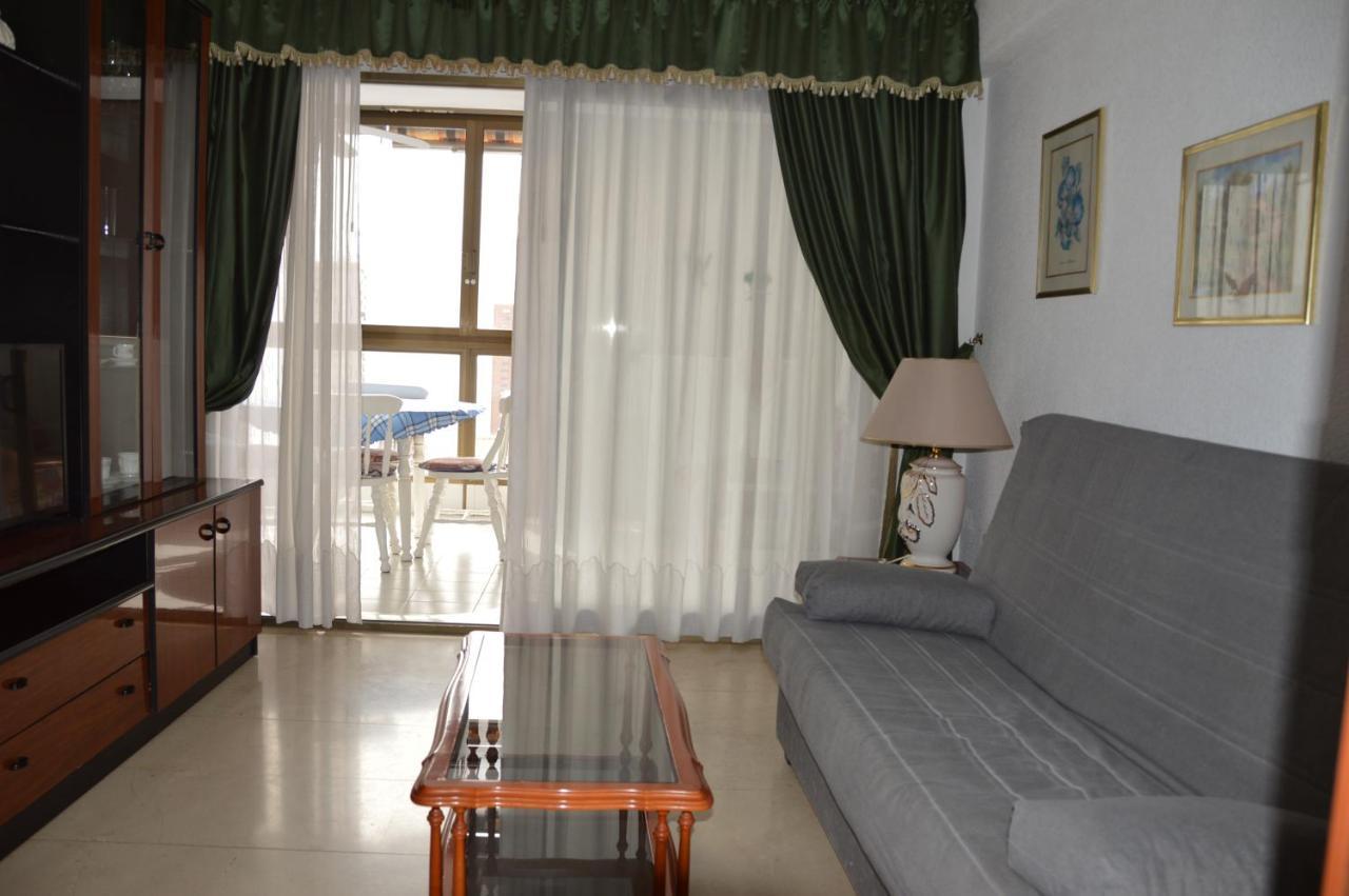 Gemelos2 Loysan Apt. With Pool เบนิดอร์ม ภายนอก รูปภาพ