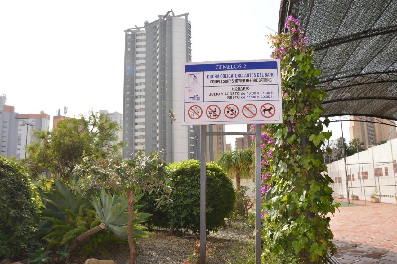 Gemelos2 Loysan Apt. With Pool เบนิดอร์ม ภายนอก รูปภาพ